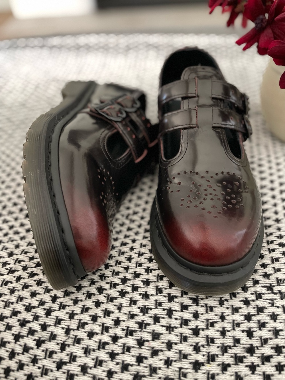 Dr. Martens Mary Jane Cherry Red Rub Off Arcadia Leather Broque - Picture 5 of 10